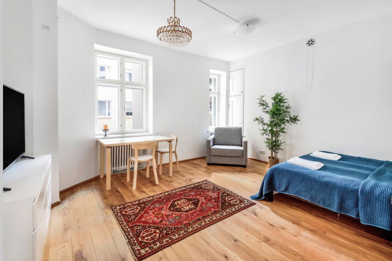 Wehost Oikokatu Apartment Helsinki Exterior photo